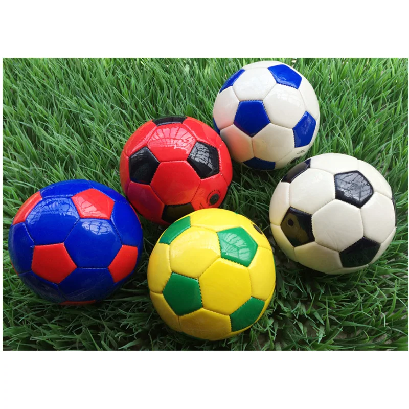 15 см Мини Гума Футбол Надуваеми Класически Футболни Топки с Размер 2 Детски Играчки За Детска Градина Спортни Подаръци на Открито за Деца Изображение 0