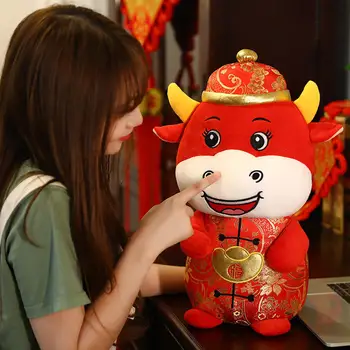 22 см Китайски Зодиакални Бик на Едрия Рогат Добитък, Плюшени Играчки Окачване Червена Млечна Крава Талисман Мека Кукла За Деца Момичета За Рожден Ден, Подаръци За Нова Година