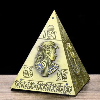 Начало Декор Ретро Пирамида Прасенце Бронзова Статуя Монета Може Да Египетски Резба Фараонска Пирамида Модел На Света Чудото На Туристически Сувенир
