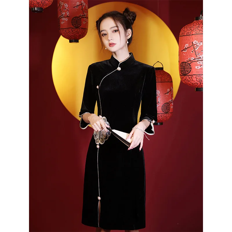 Злато кадифена рокля 2022 ново пролетта младежко Черно Ретро подобряване на къса рокля в китайски стил за жени Изображение 1