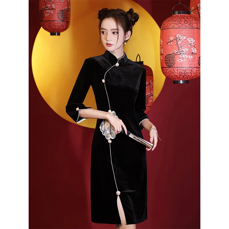 Злато кадифена рокля 2022 ново пролетта младежко Черно Ретро подобряване на къса рокля в китайски стил за жени Изображение 3